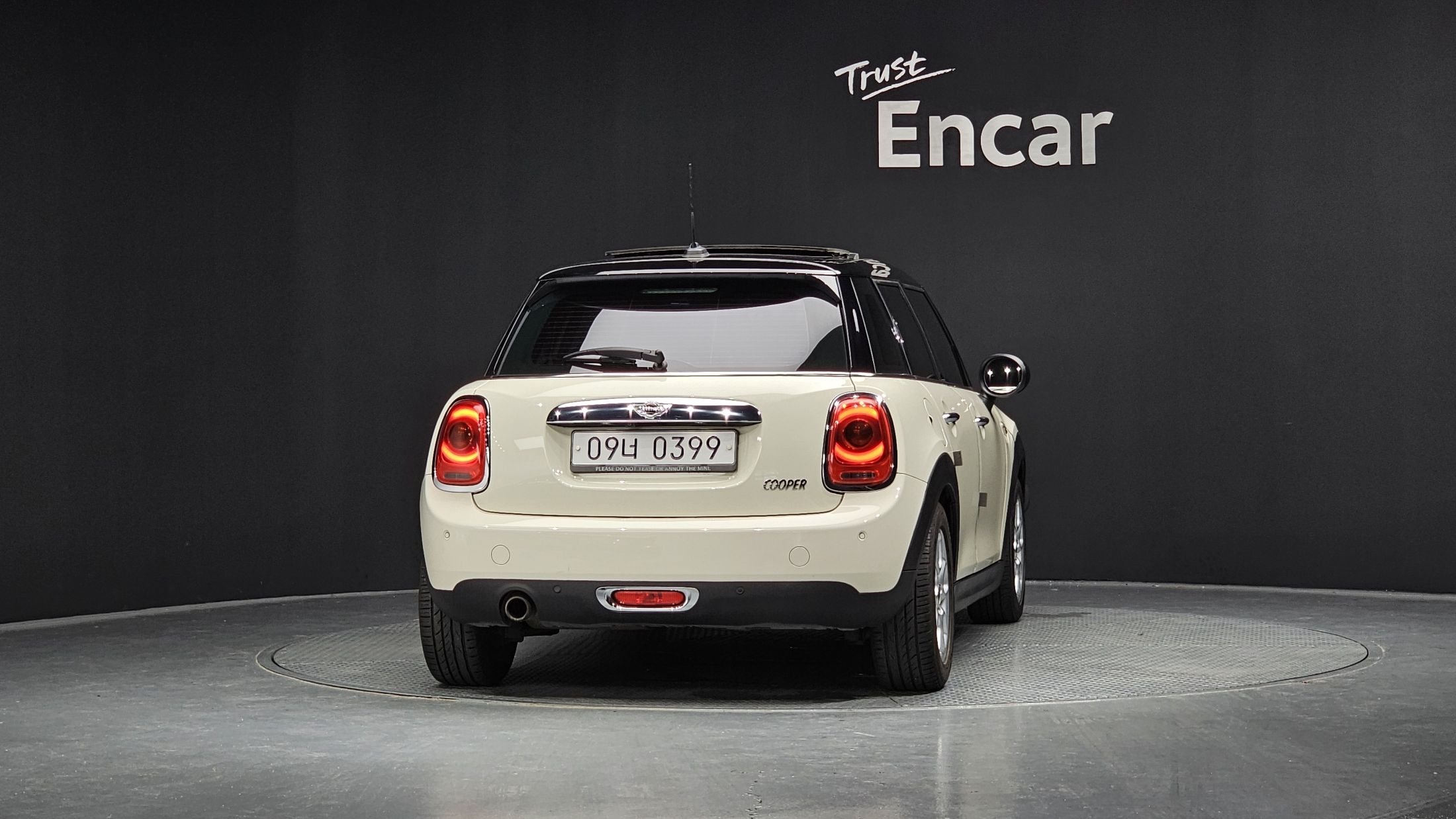 MINI COOPER 2015