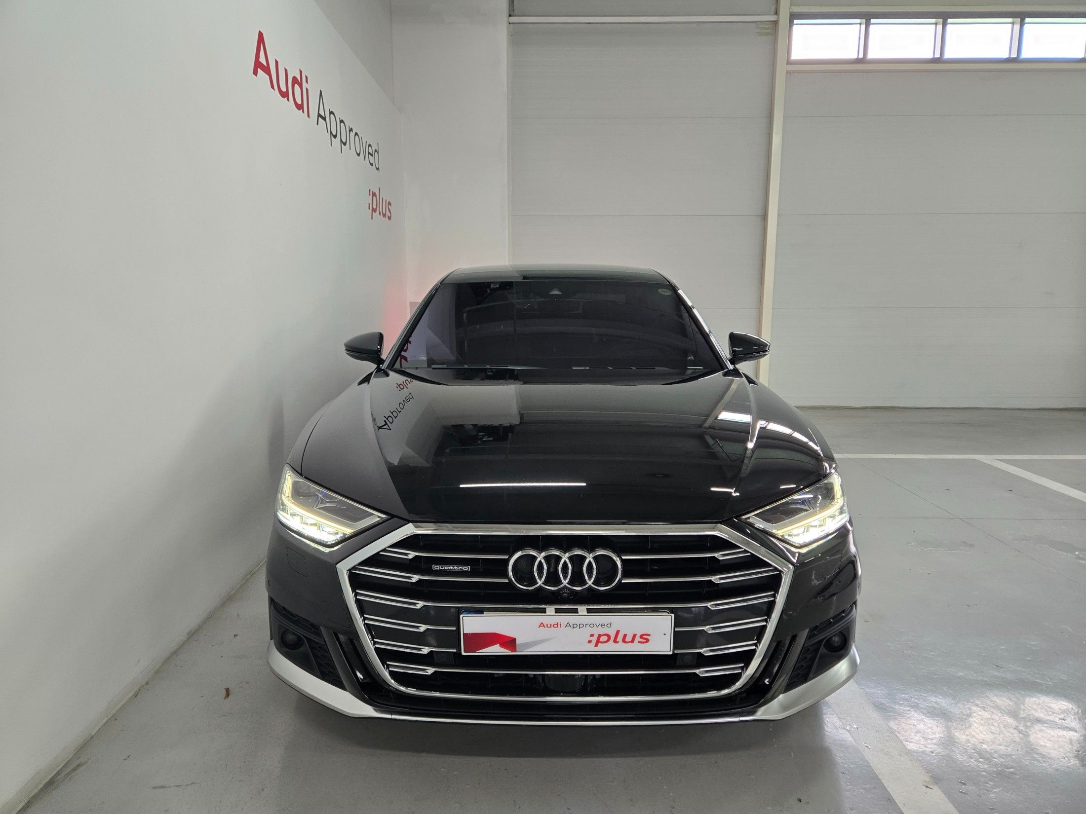 AUDI A8 D5 2021