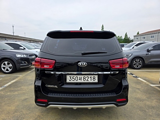KIA CARNIVAL 2019