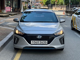 HYUNDAI IONIQ HYBRID 2016