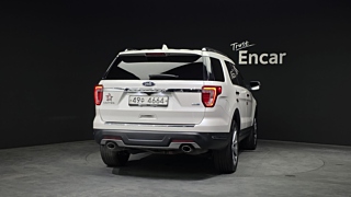 FORD EXPLORER 2018