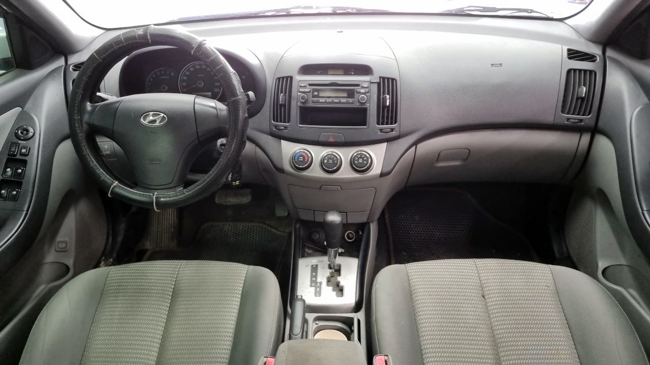 HYUNDAI AVANTE HD 2010