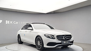 MERCEDES BENZ E-CLASS W213 2019