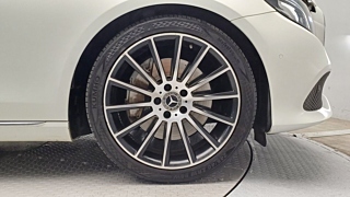 MERCEDES BENZ E-CLASS W213 2019