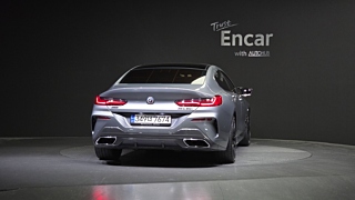 BMW 8-SERIES G15 2022