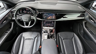 AUDI Q8 4M 2021