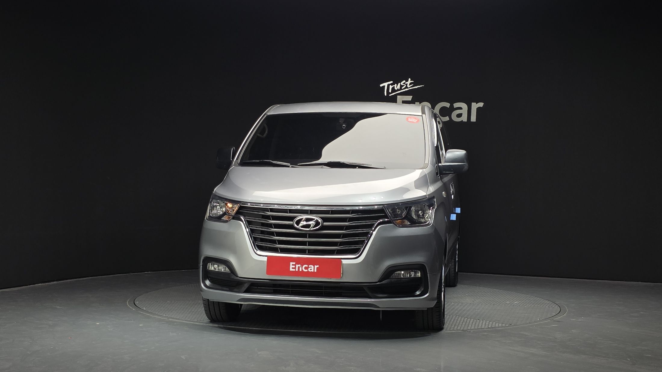 HYUNDAI STAREX GRAND 2018