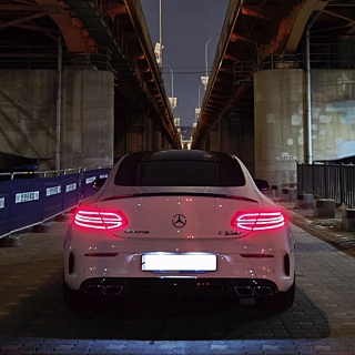 MERCEDES BENZ C-CLASS W205 2017