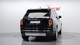 ROLLS ROYCE CULLINAN 2019