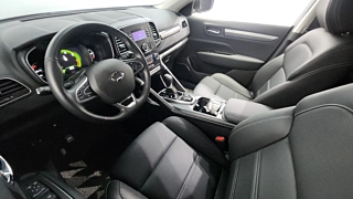 SAMSUNG QM6 2023