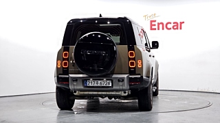 LAND ROVER DEFENDER L663 2024
