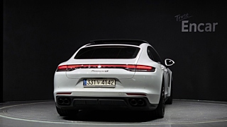 PORSCHE PANAMERA 971 2022