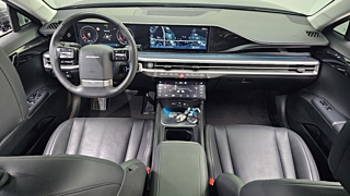 HYUNDAI GRANDEUR HYBRID GN7 2023