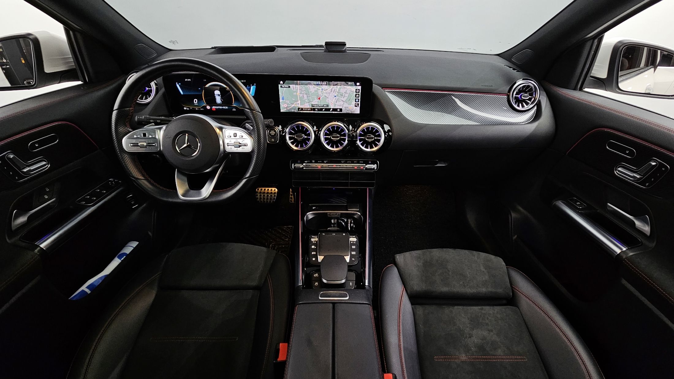 MERCEDES BENZ GLA-CLASS H247 2021