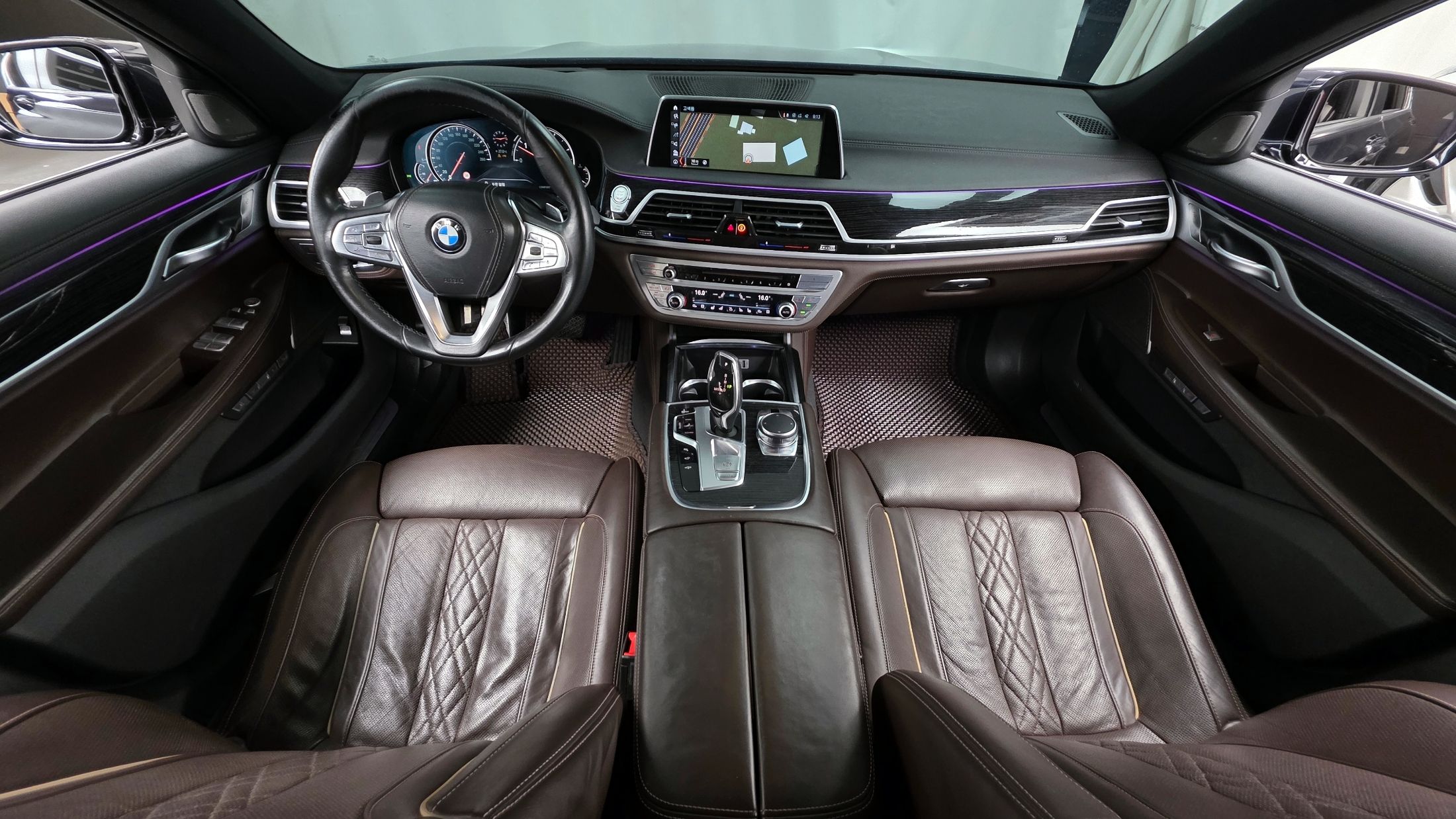BMW 7-SERIES G11 2017