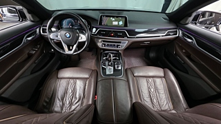 BMW 7-SERIES G11 2017