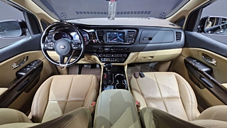 KIA CARNIVAL 2020