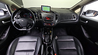 KIA K3 2016
