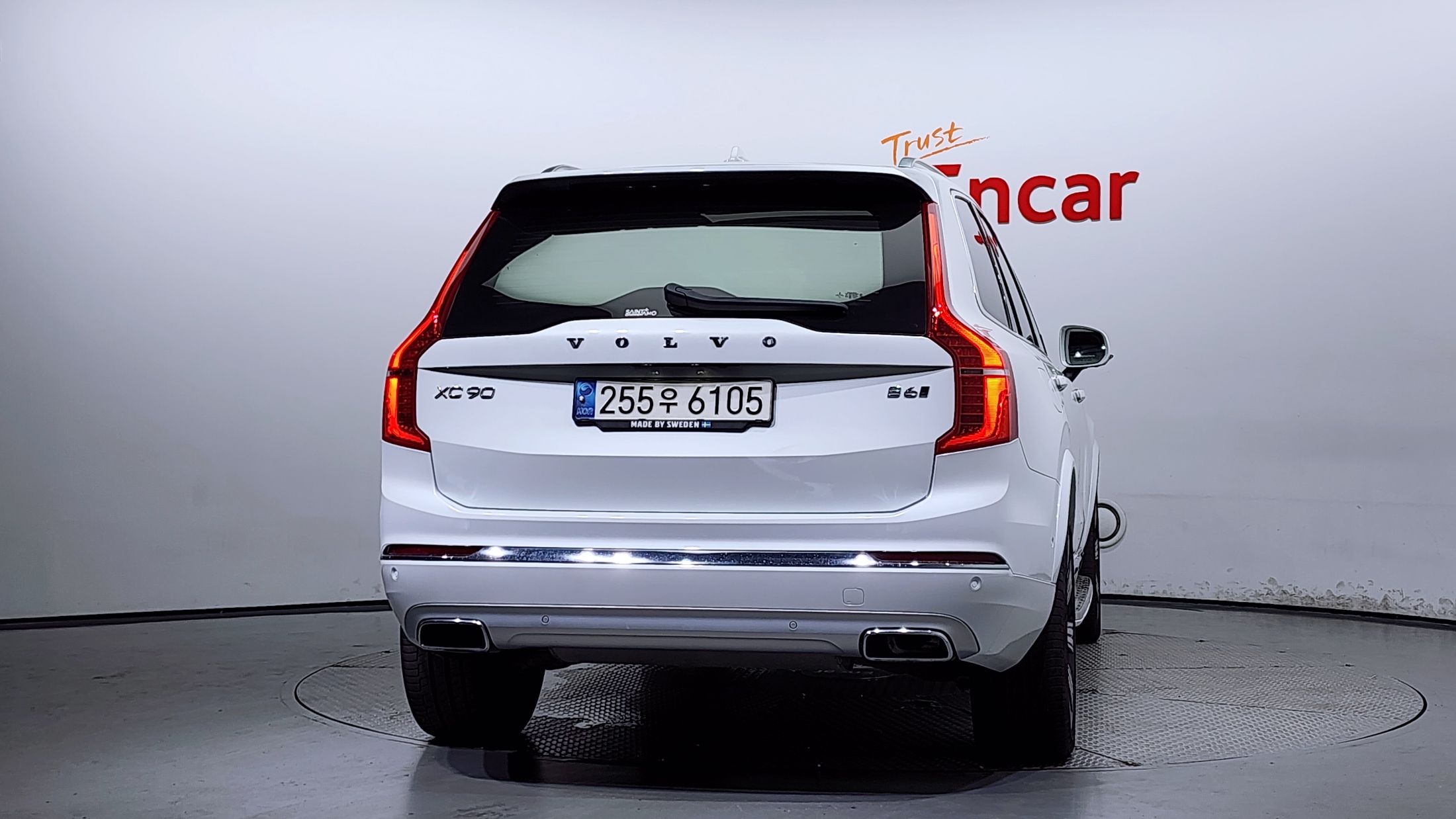VOLVO XC90 2021