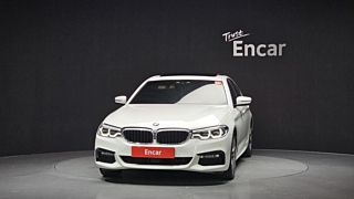 BMW 5-SERIES G30 2017