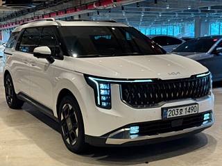 KIA CARNIVAL 2024