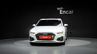 AUDI A4 B9 2021
