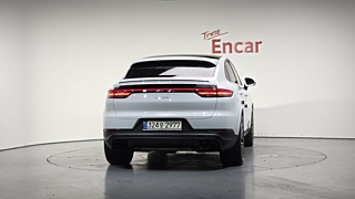PORSCHE CAYENNE PO536 2021