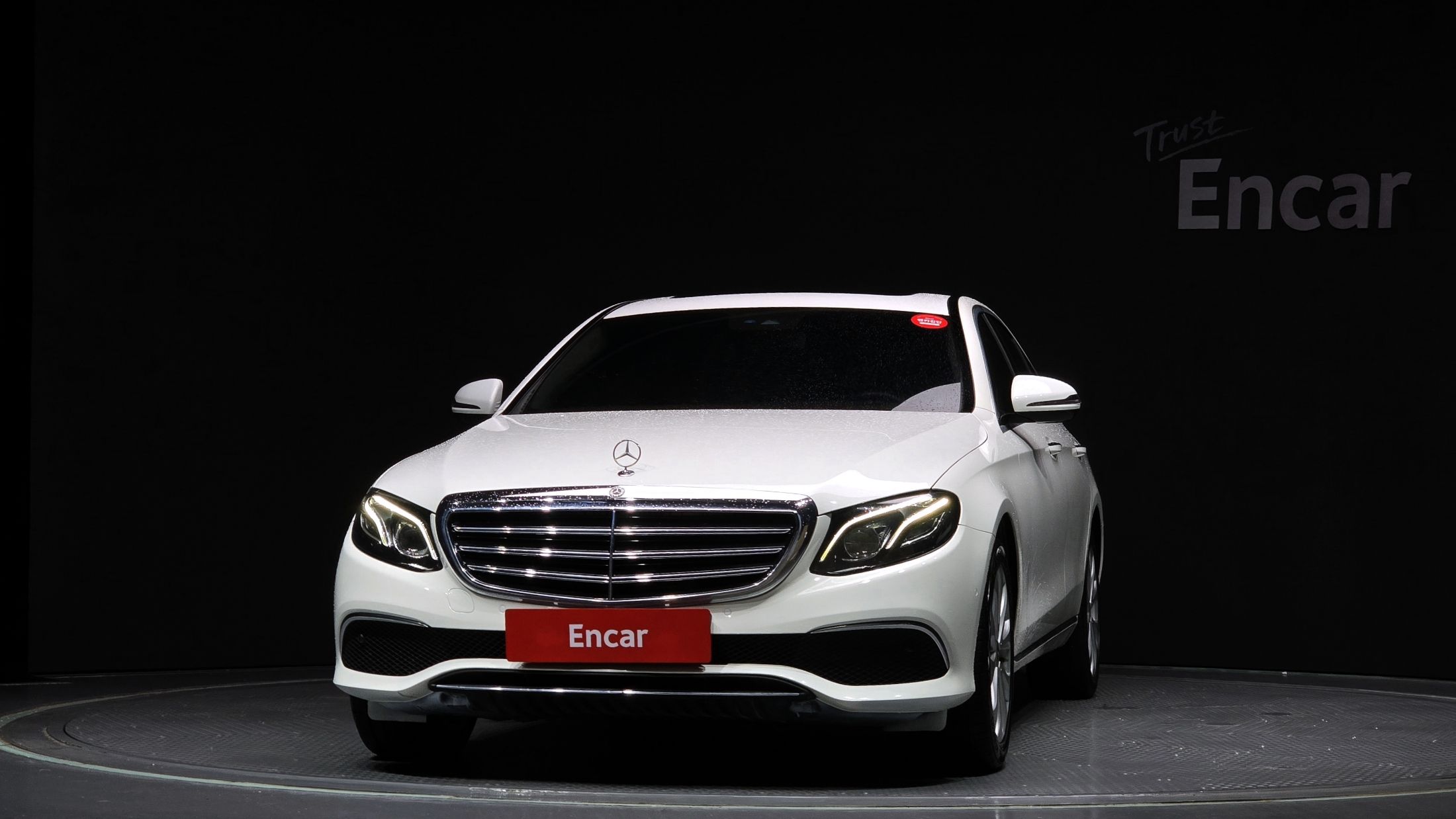 MERCEDES BENZ E-CLASS W213 2020