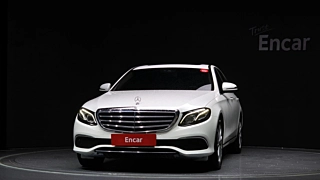 MERCEDES BENZ E-CLASS W213 2020