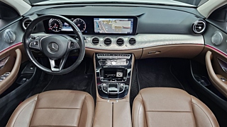 MERCEDES BENZ E-CLASS W213 2017