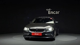 BMW 5-SERIES G30 2018