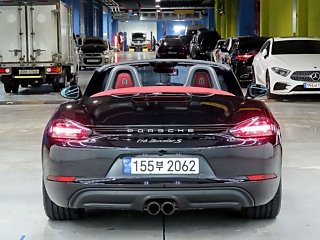 PORSCHE 718 BOXSTER 2018