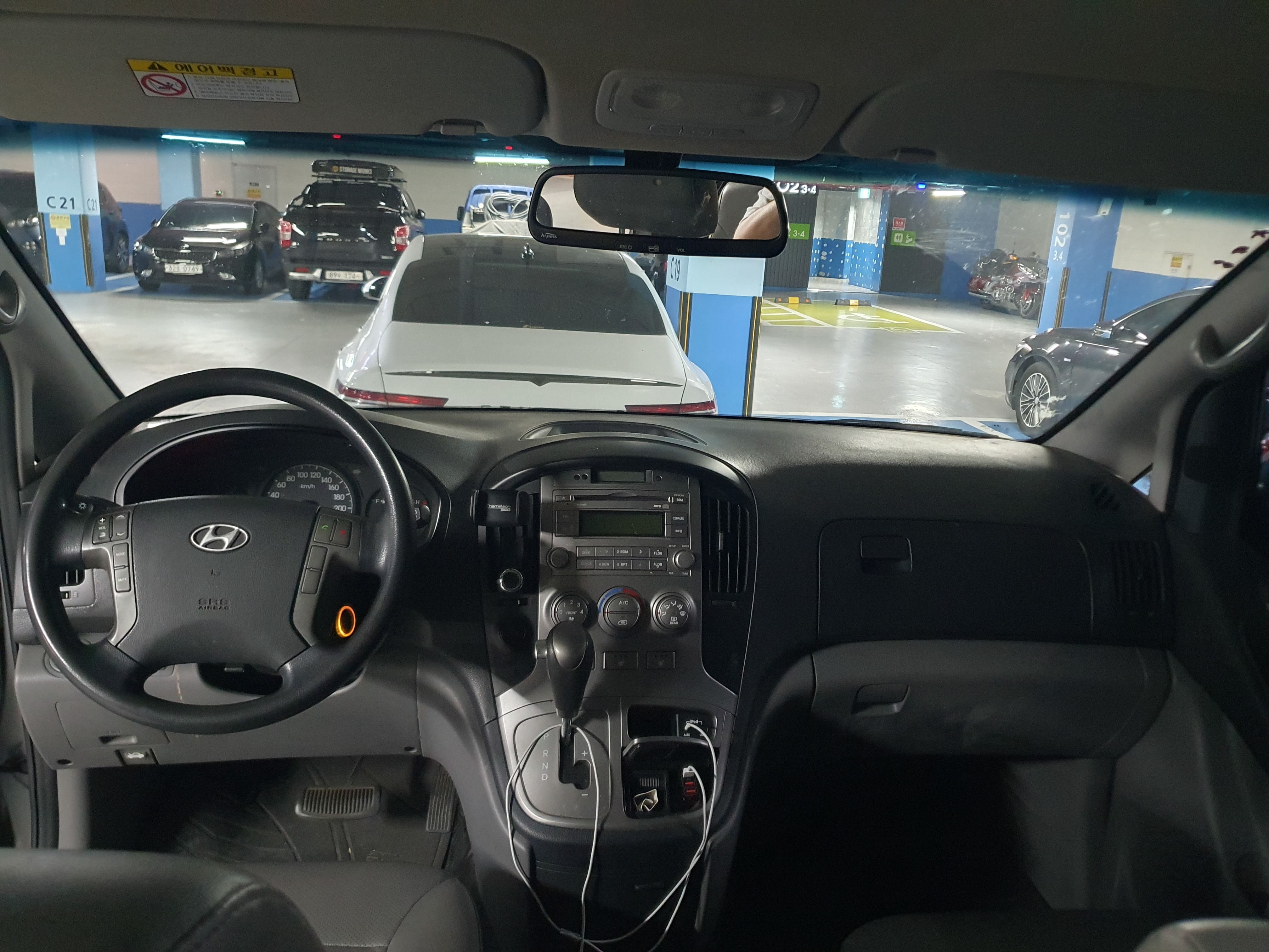 HYUNDAI STAREX GRAND 2013