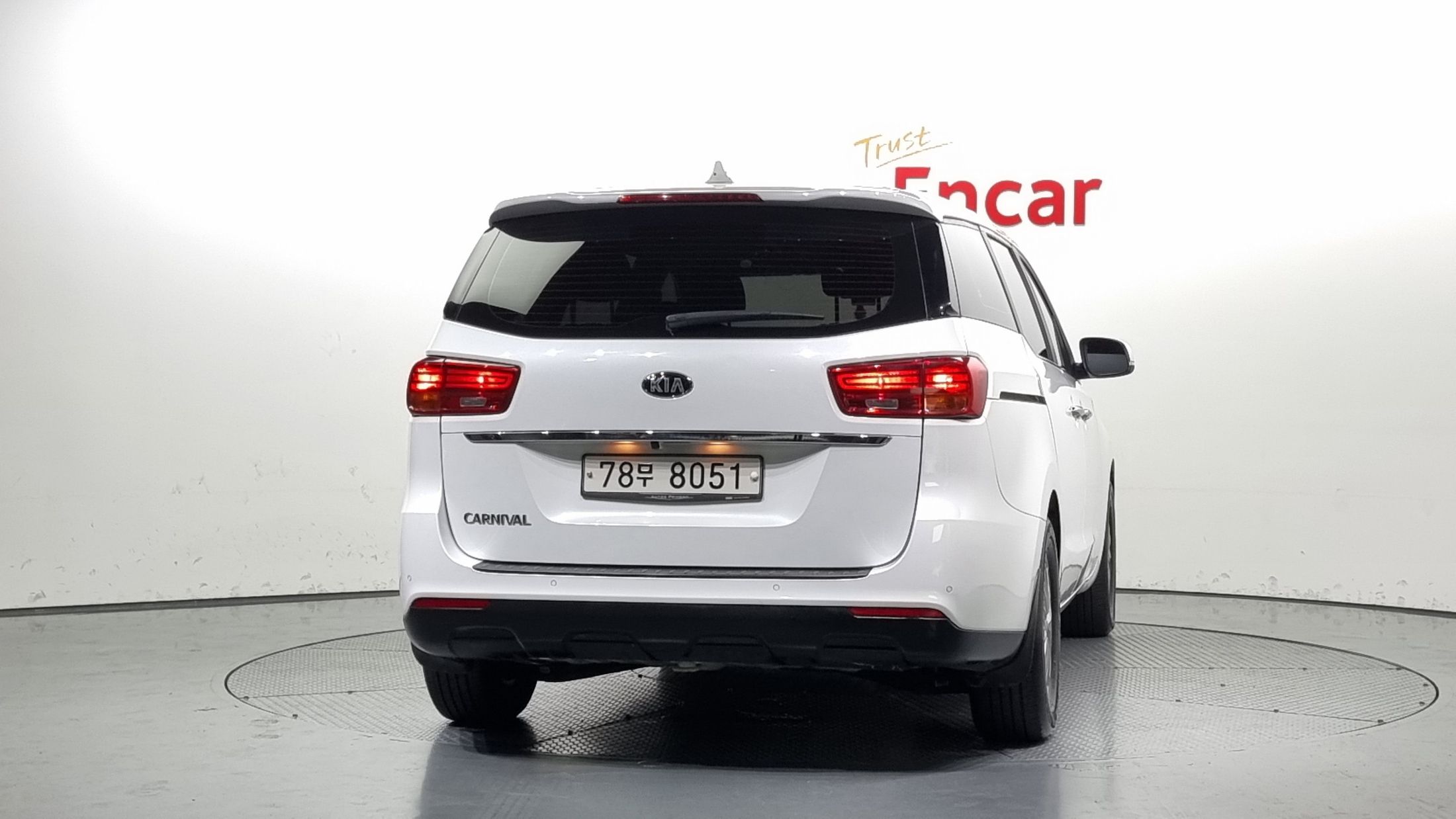 KIA CARNIVAL 2018