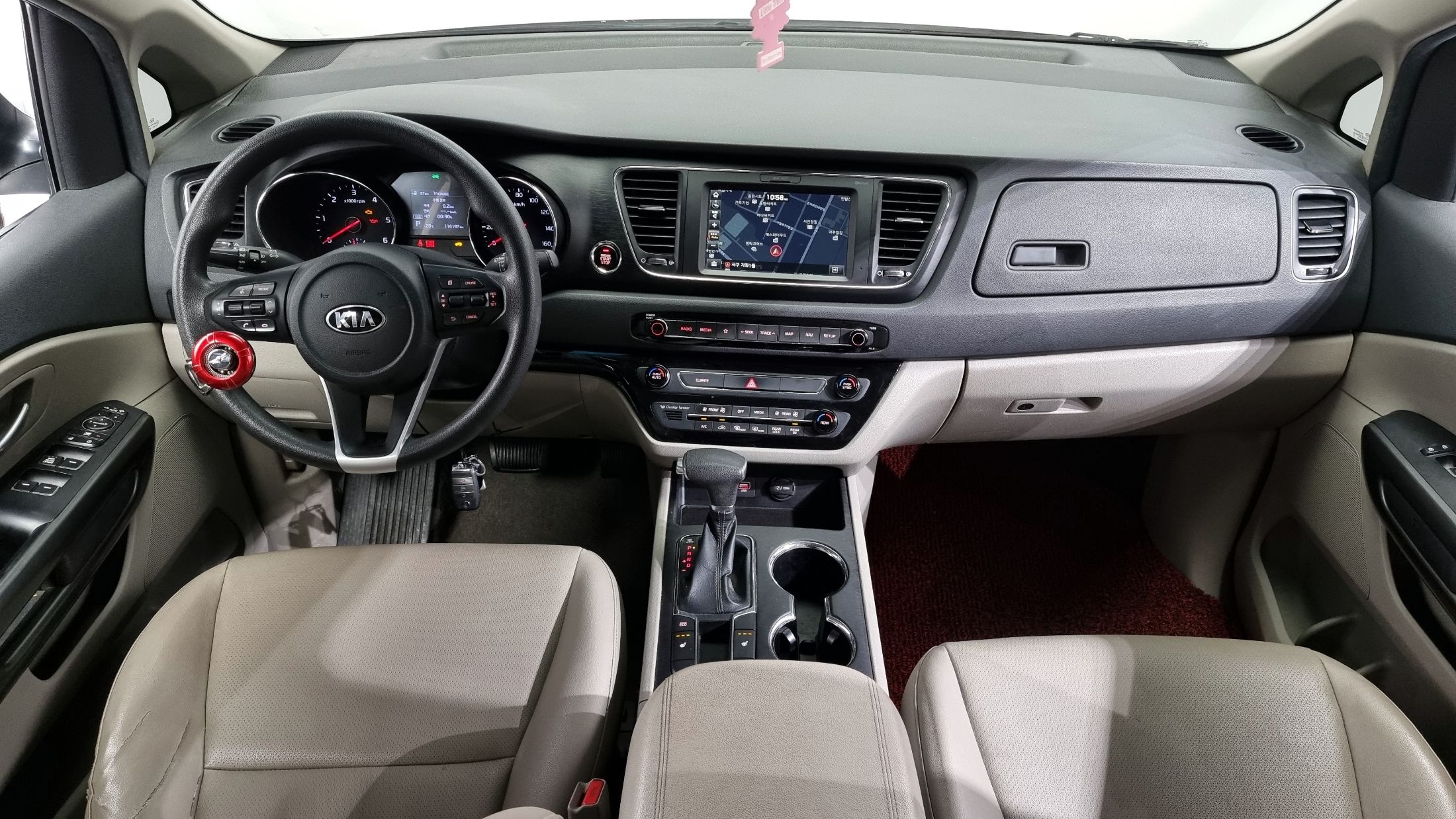 KIA CARNIVAL 2018