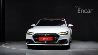 AUDI A7 4K 2020