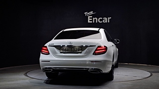MERCEDES BENZ E-CLASS W213 2018