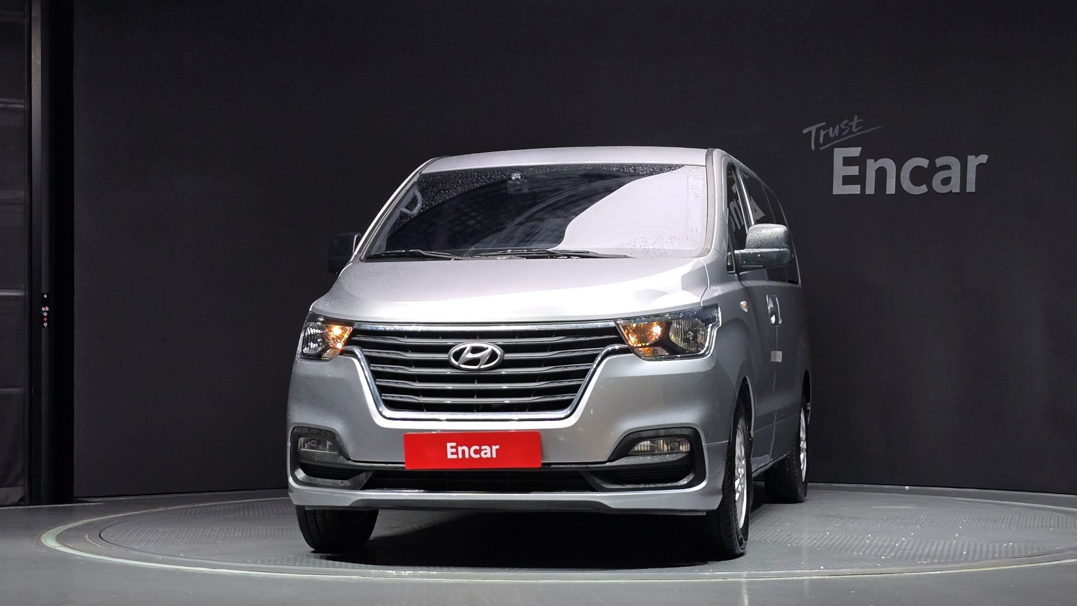 HYUNDAI STAREX GRAND 2019