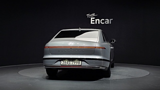 HYUNDAI GRANDEUR GN7 2023
