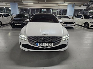 Заказать GENESIS G80 RG3