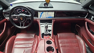 PORSCHE PANAMERA 971  3.0 AWD 2018