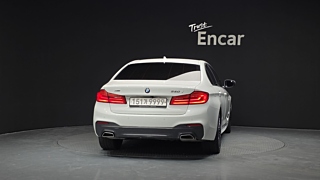 BMW 5-SERIES G30 2020