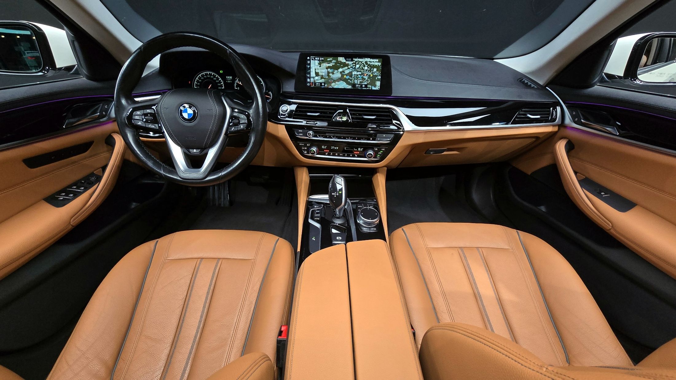 BMW 5-SERIES G30 2018
