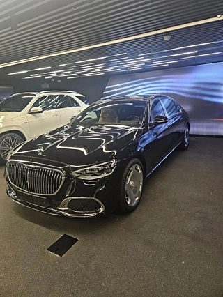MERCEDES BENZ S-CLASS W223  Maybach S580 4MATIC 2025