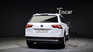 VOLKSWAGEN TIGUAN 2020