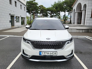 KIA CARNIVAL  4 GENERATION 9 Seater Noblesse 2021