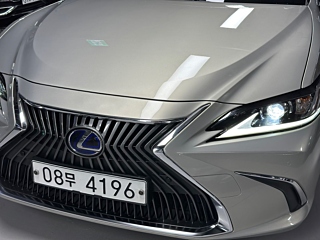 LEXUS ES300H 2018