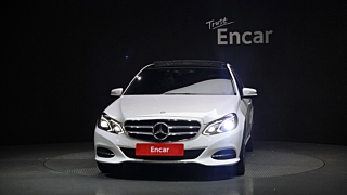 MERCEDES BENZ E-CLASS W212 2015