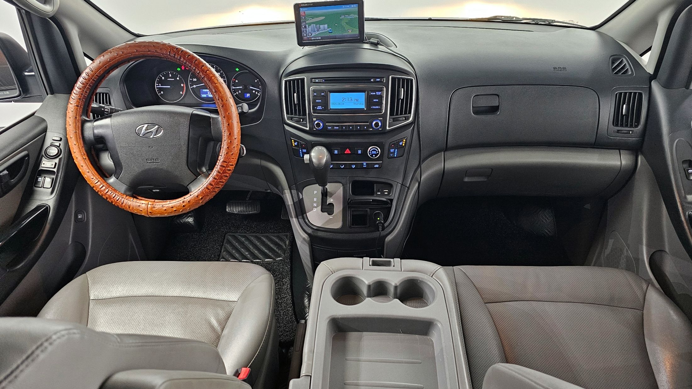 HYUNDAI STAREX GRAND 2019
