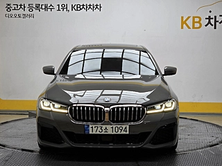 BMW 5-SERIES G30 2021
